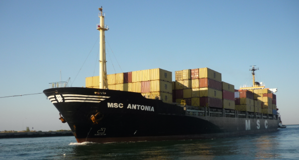 MSC Antonia docks in Cape Town Port for repairs